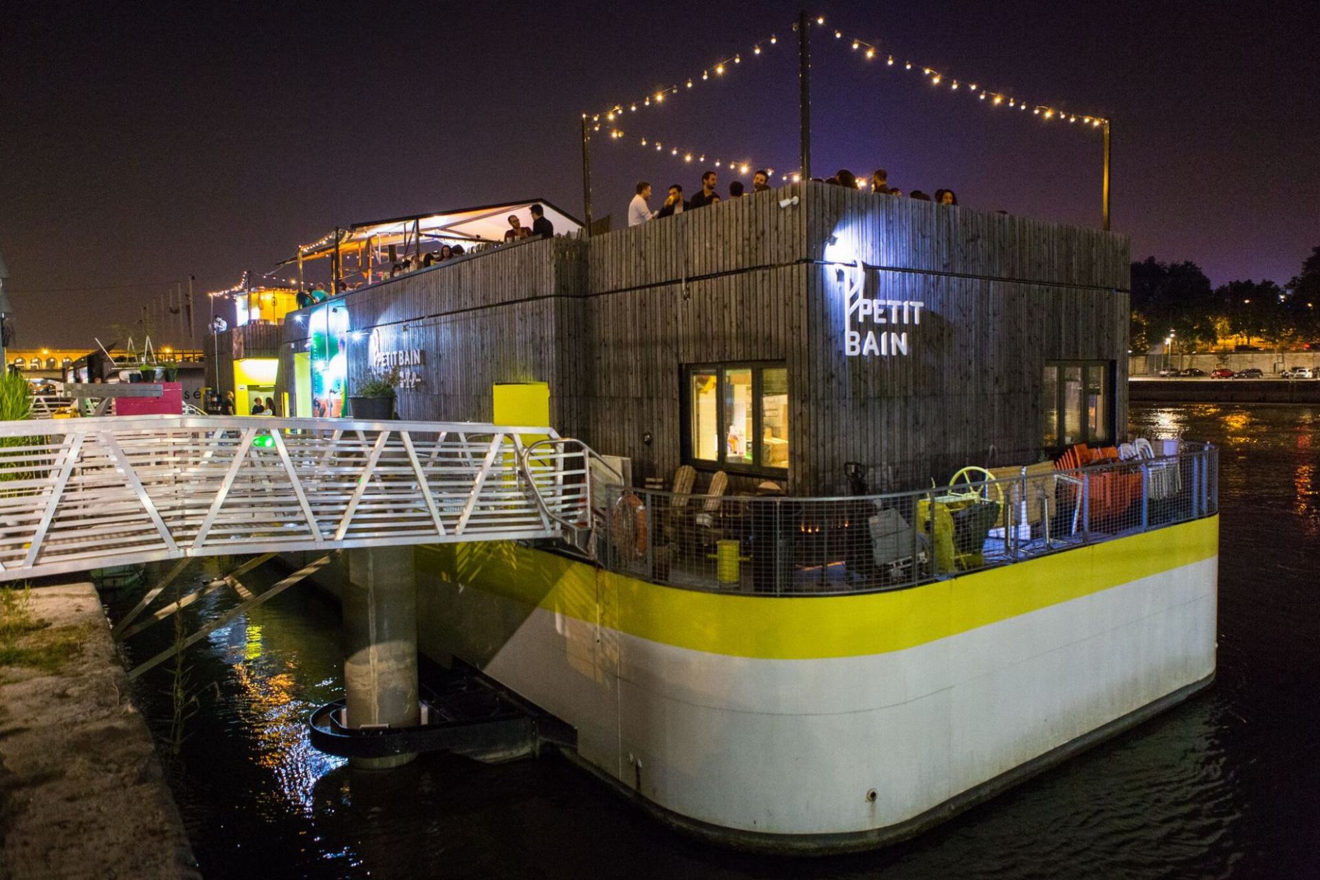 Petit Bain – Barge sur la Seine